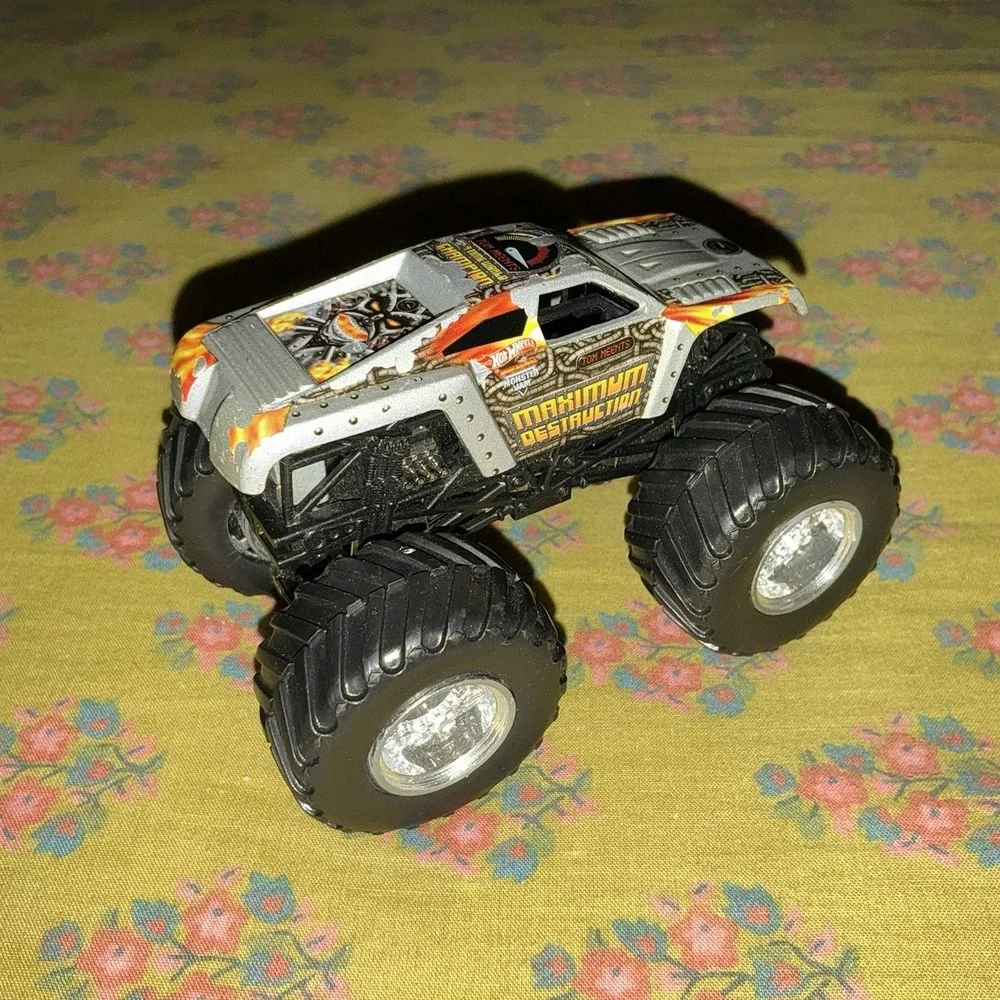 Hot‎ Wheels Monster Jam Diecast Truck Maximum Destruction Mattel 1/64